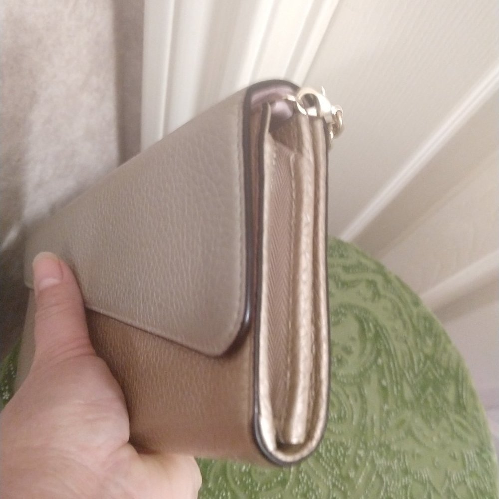 Christian Dior Diorissimo Wallet on a Chain - Picture 5 of 16
